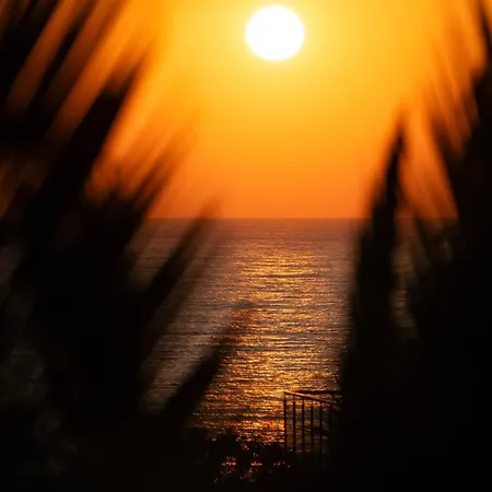 Casa Bella Vista * カラタス